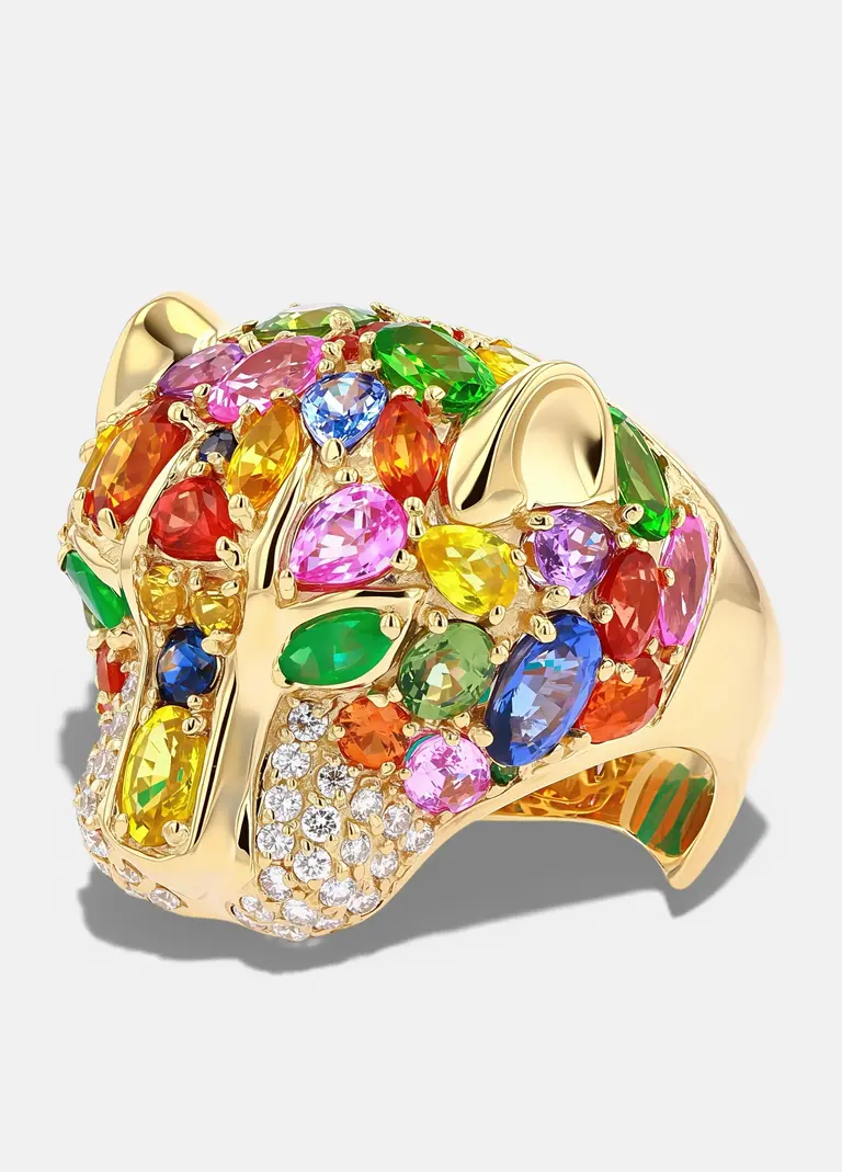 intro banner photo of a couple holding an Aldo Jewelry gift box